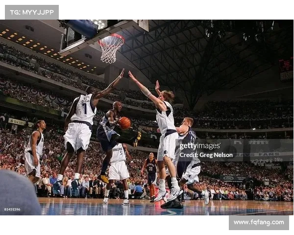 激烈对决与精彩瞬间 NBA顶级球星集锦全程回顾 激烈对决与精彩瞬间 NBA顶级球星集锦全程回顾